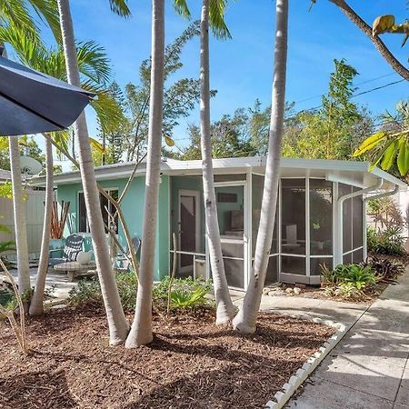 Charming Studio W Pool One Mile To Beach Pets Welcome Lake Worth Beach Exterior photo