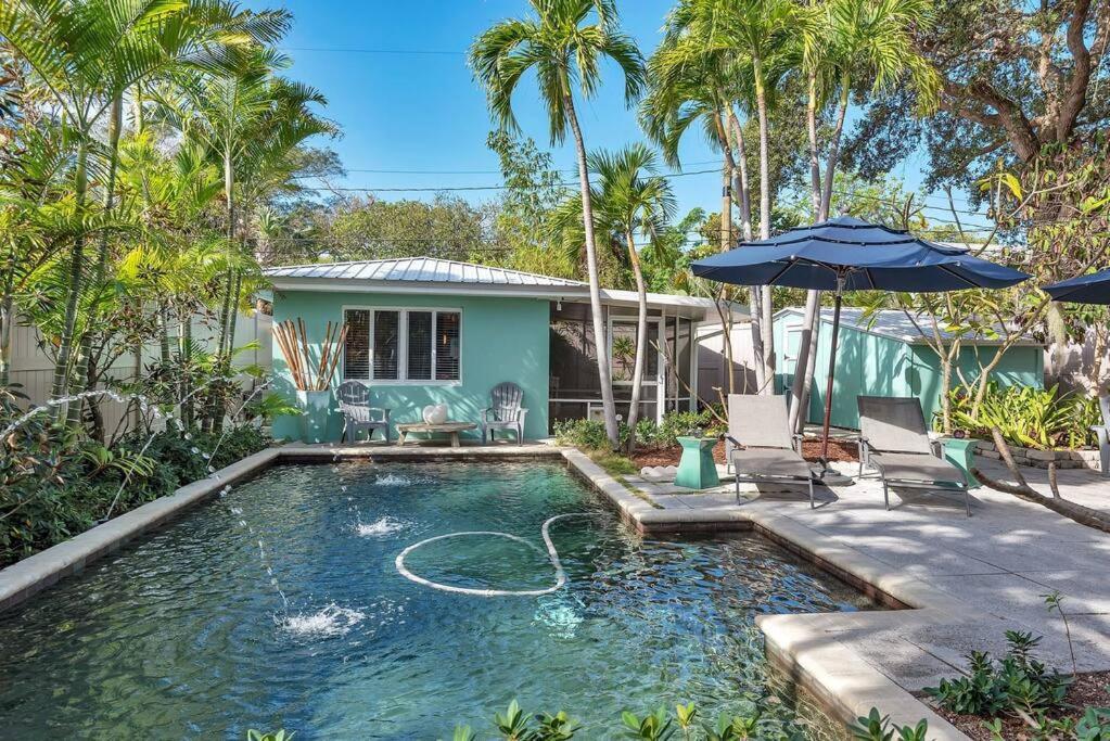 Charming Studio W Pool One Mile To Beach Pets Welcome Lake Worth Beach Exterior photo