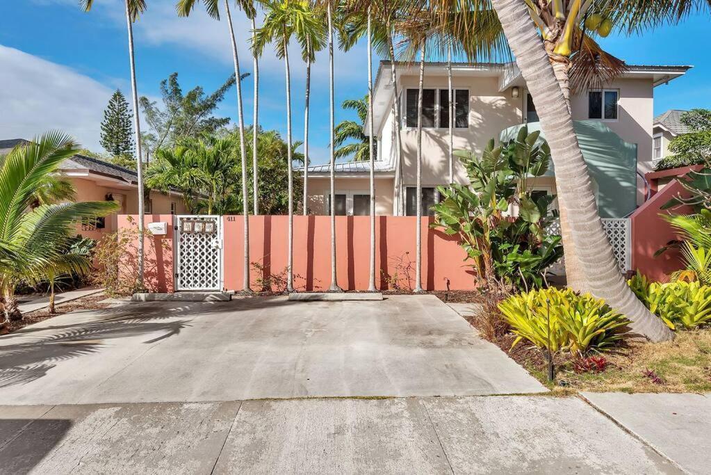 Charming Studio W Pool One Mile To Beach Pets Welcome Lake Worth Beach Exterior photo