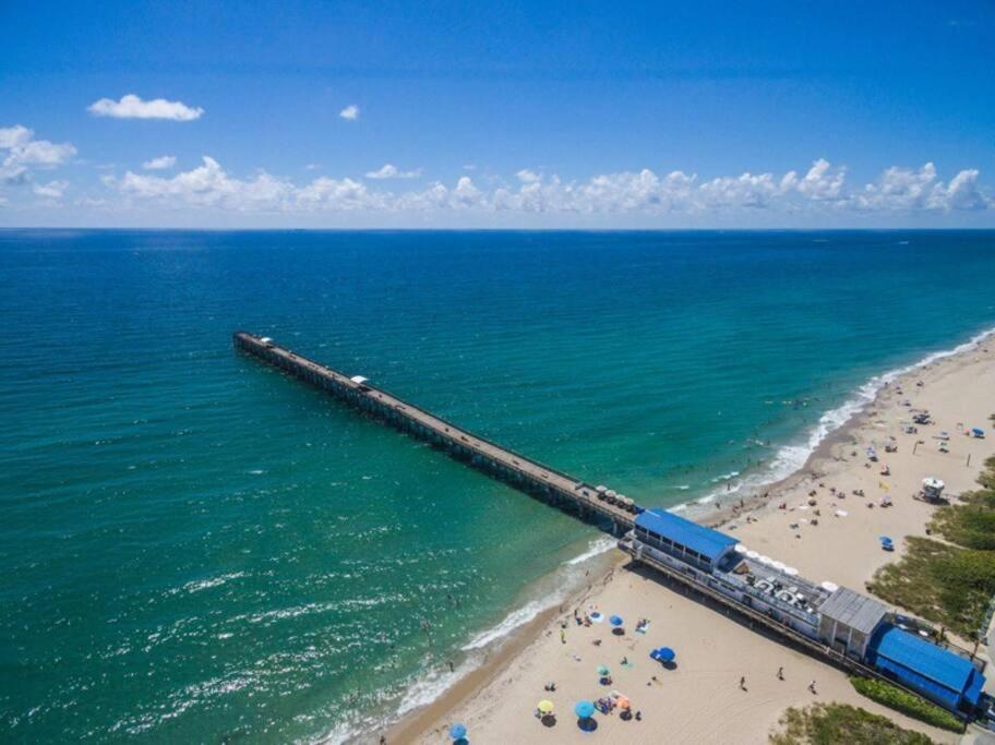Charming Studio W Pool One Mile To Beach Pets Welcome Lake Worth Beach Exterior photo